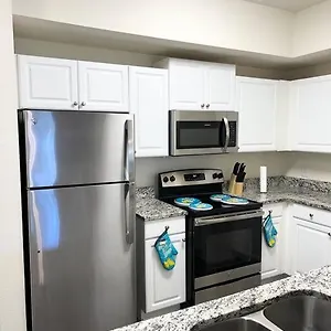 Modern Apt In The Heart Of Apartment Tampa